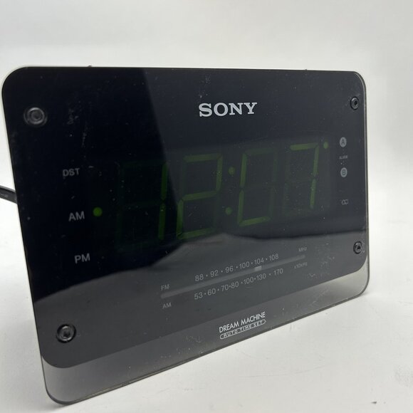Sony Dream Machine ICF-C414 Clock Radio FM/AM Dual Alarm Auto Time Set - Picture 1 of 4